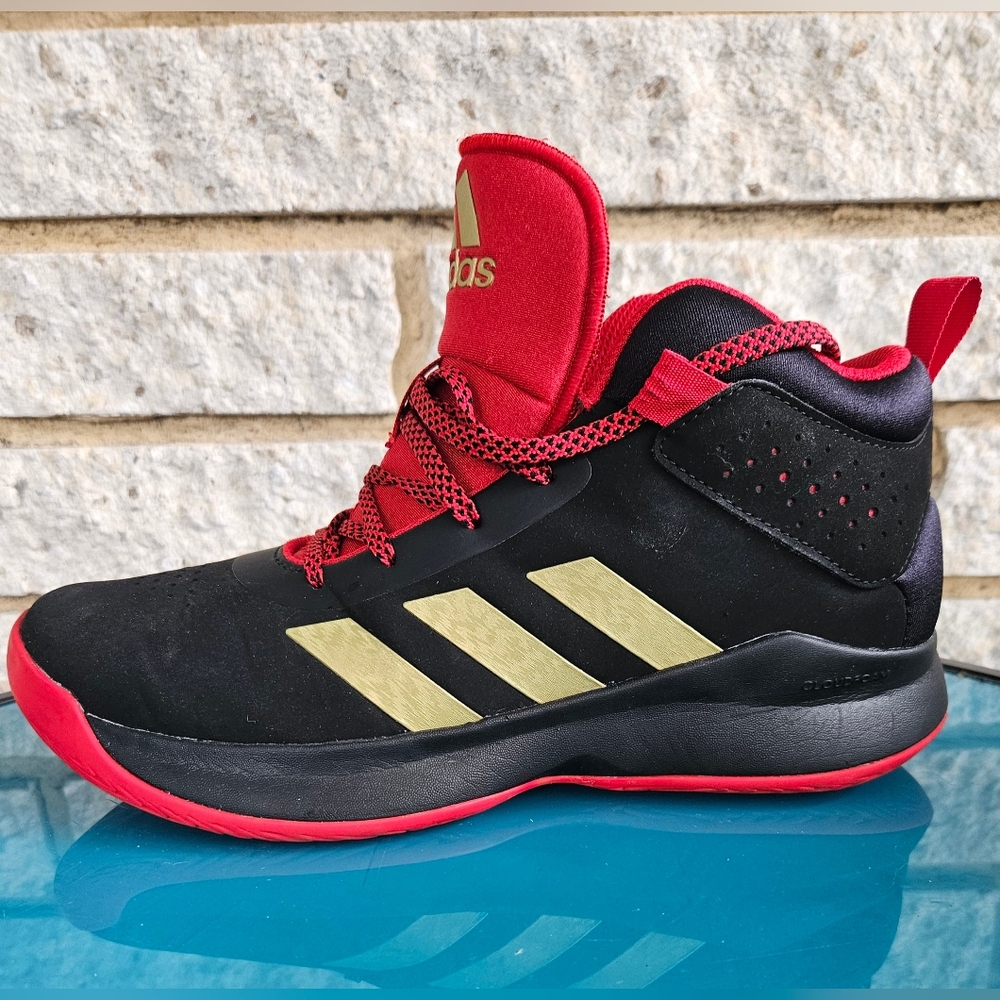 Adidas Unisex Size 6 Basketball Sneakers